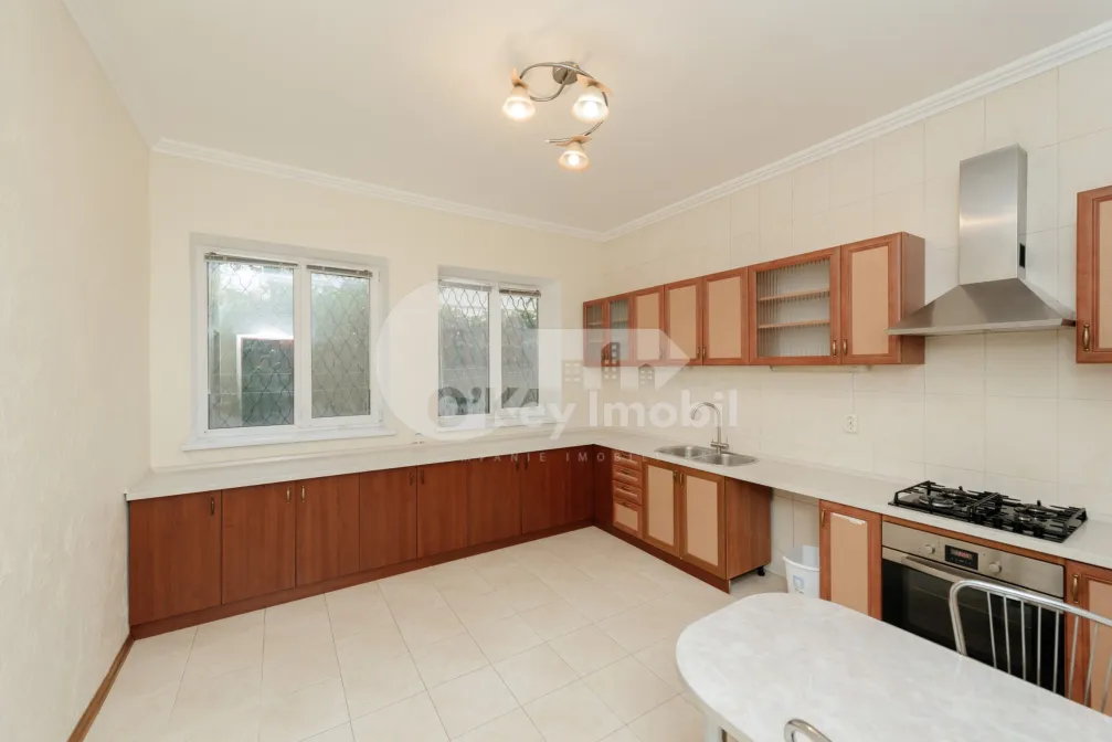 Casă, Telecentru, VALERIU CUPCEA