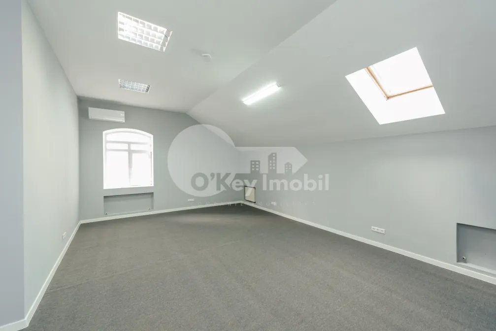 Офис, Центр, ВАСИЛЕ АЛЕКСАНДРИ