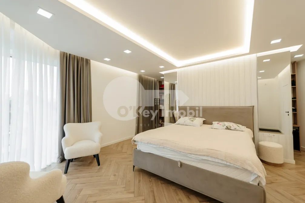 Дом, ЯЛОВЕНЫ