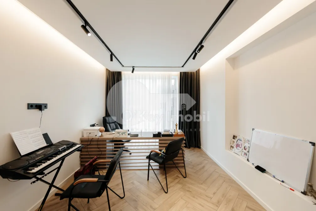 Дом, ЯЛОВЕНЫ