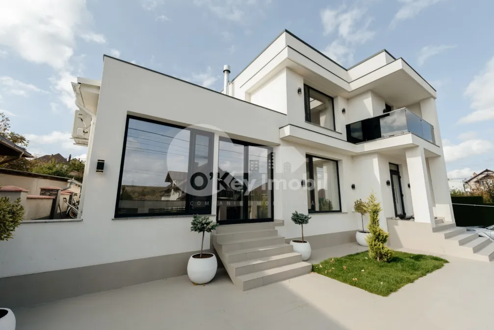 Дом, ЯЛОВЕНЫ