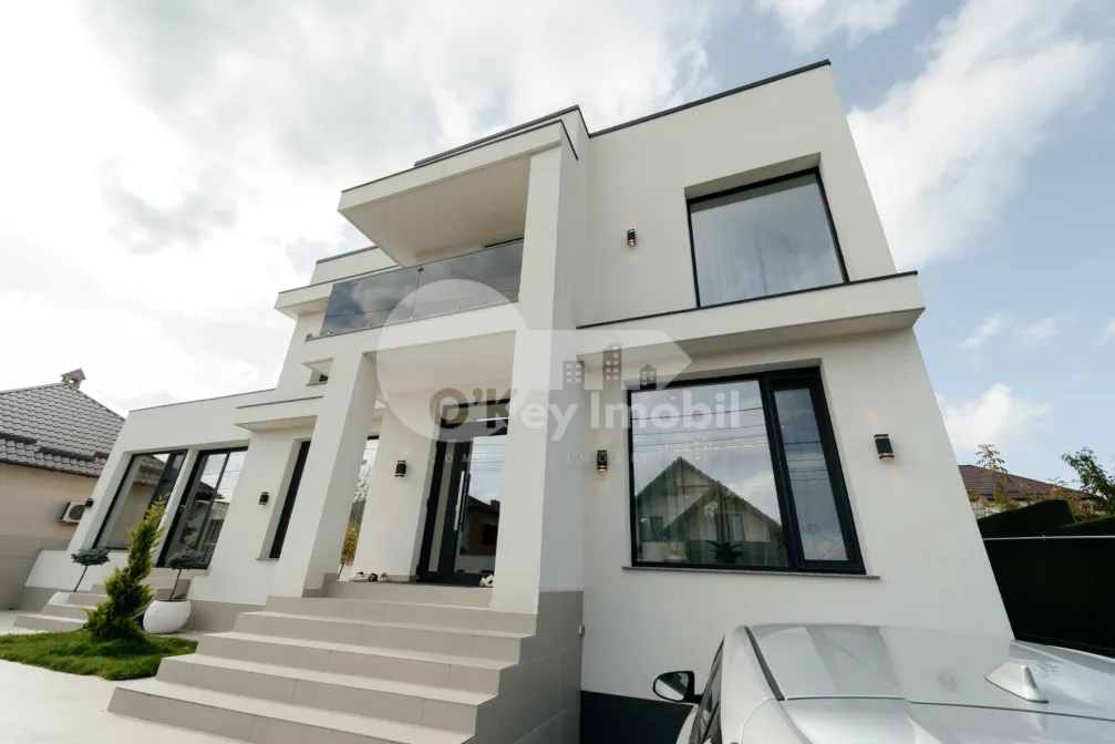 Дом, ЯЛОВЕНЫ