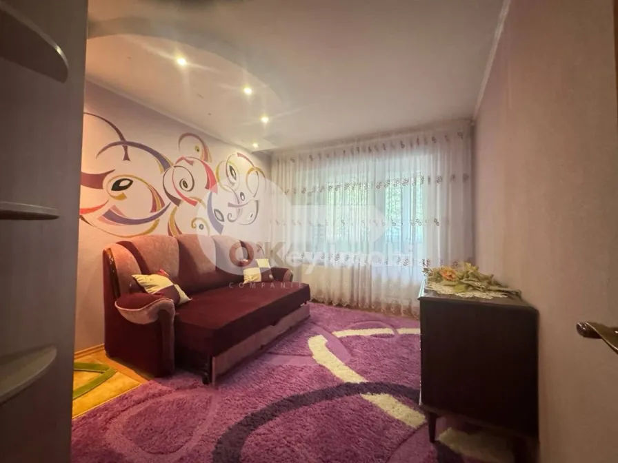 Квартира, Чеканы, ИГОРЬ ВИЕРУ