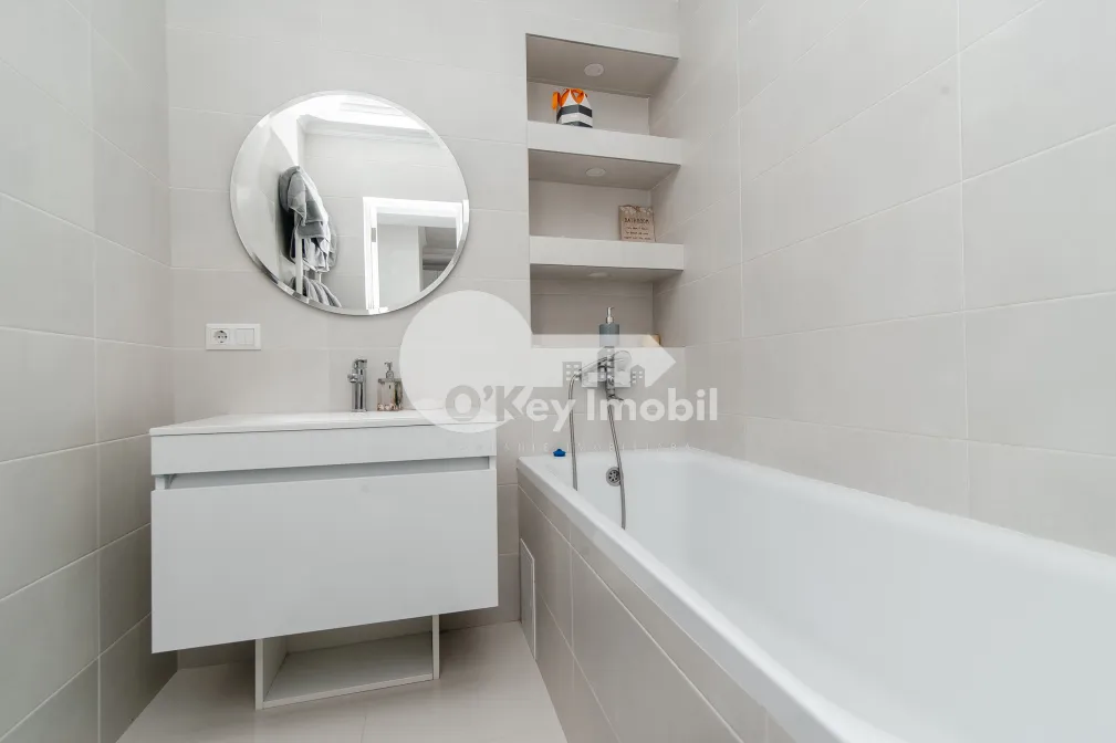 Apartament, Centru, ROMANĂ