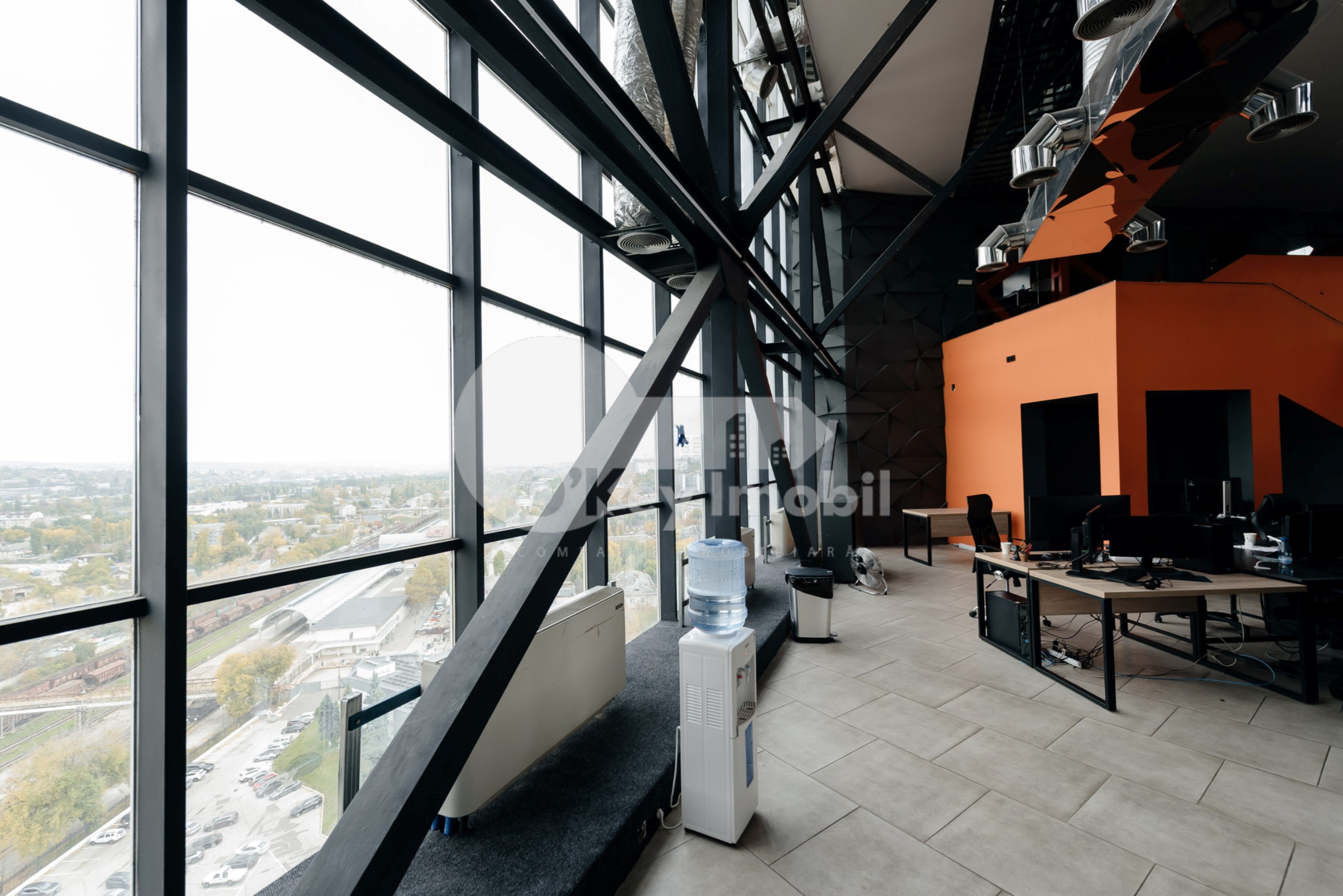 Oficiu, Centru, ALBIȘOARA