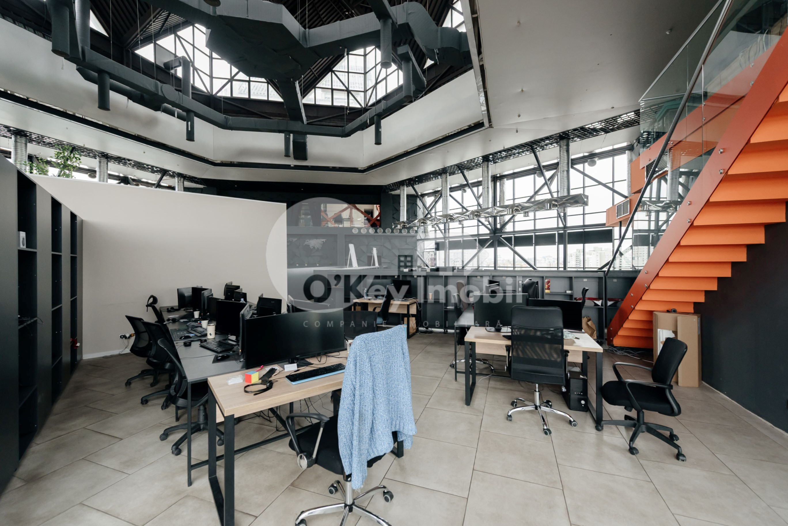 Oficiu, Centru, ALBIȘOARA