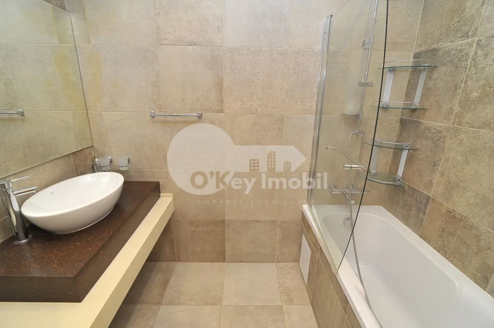 Apartament, Centru, MELESTIU