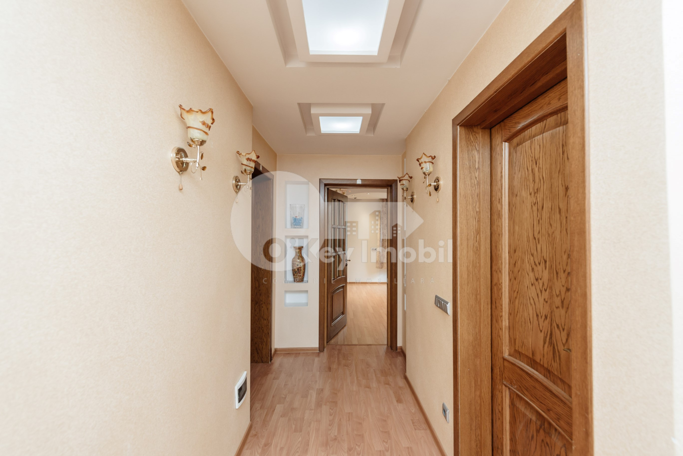 Casă, Botanica, PLAIULUI