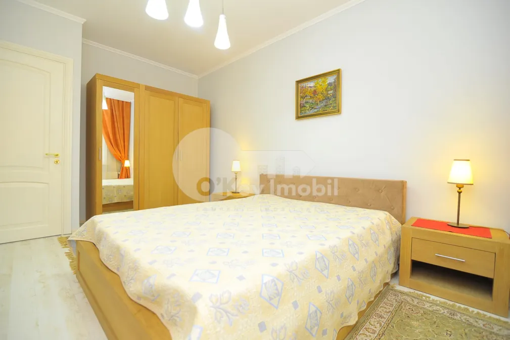Apartament, Centru, PETRU MOVILĂ