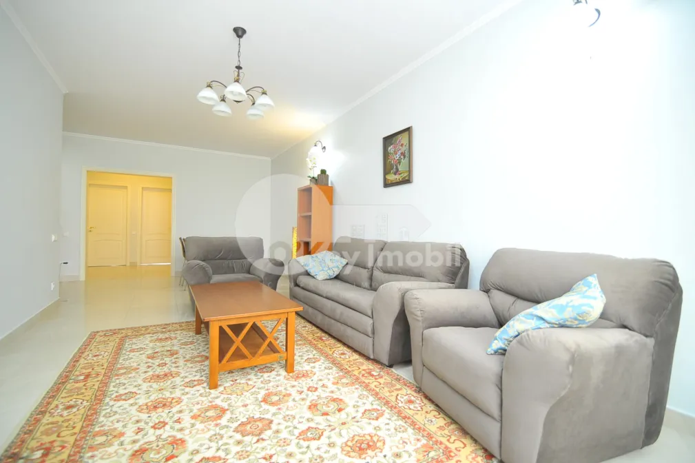 Apartament, Centru, PETRU MOVILĂ