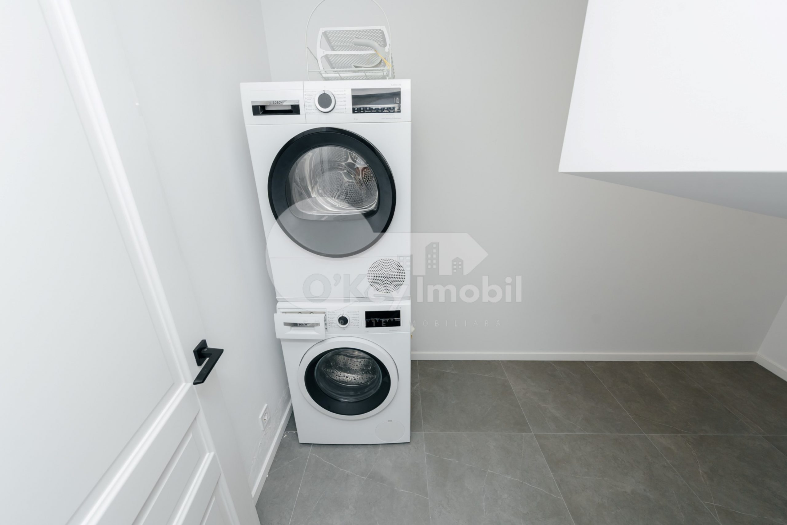 Townhouse, DURLEȘTI