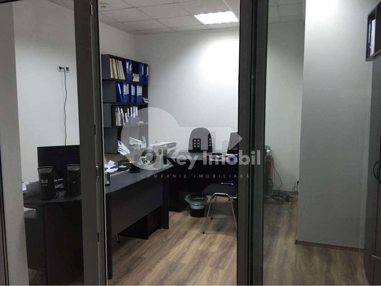 Oficiu, Botanica, CUZA VODĂ