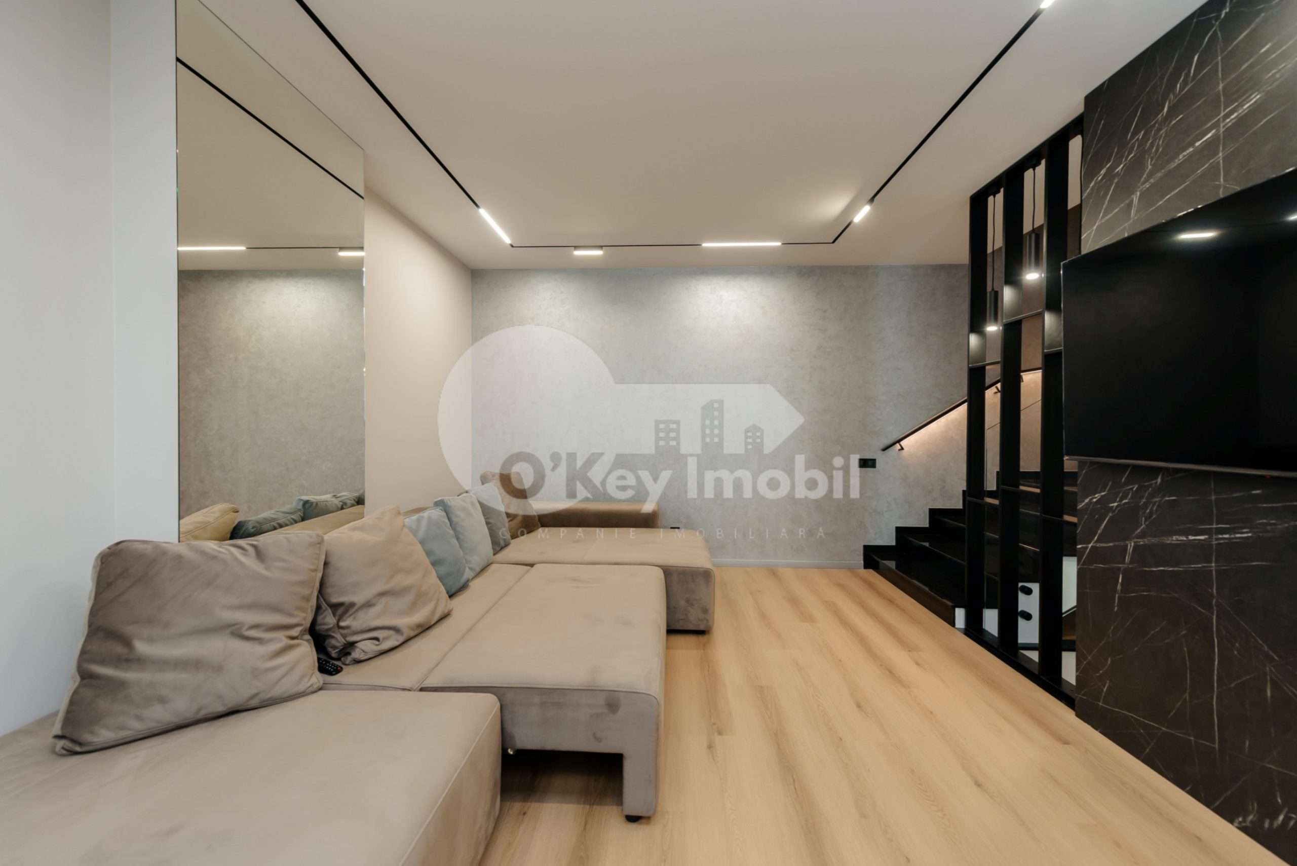 Townhouse, DURLEȘTI