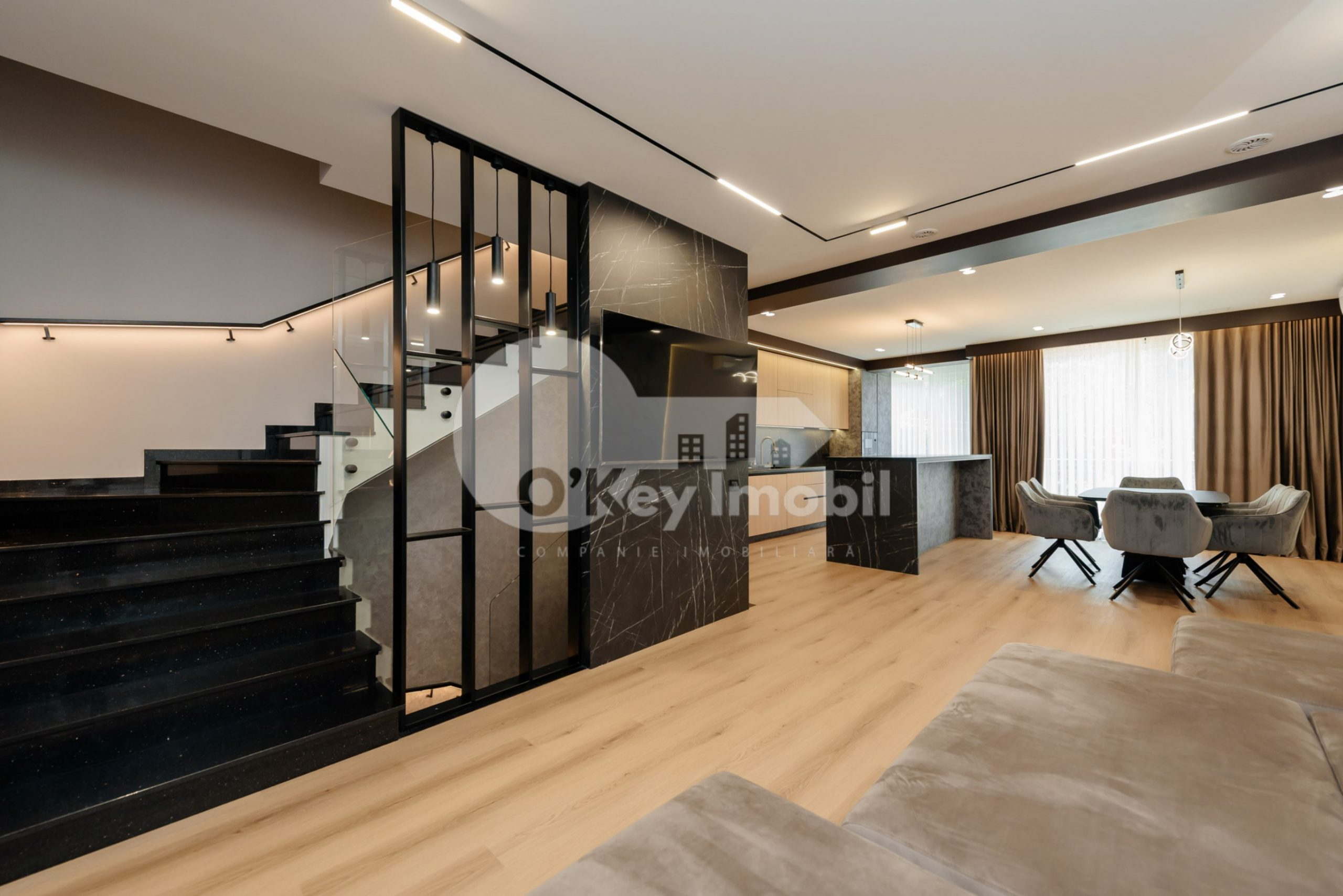 Townhouse, DURLEȘTI