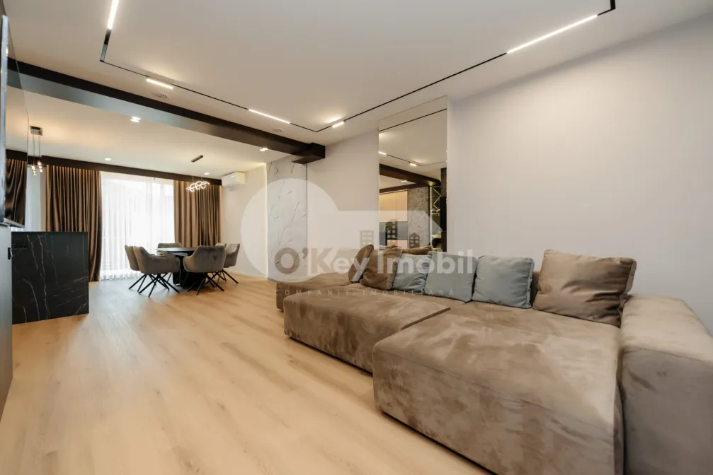 Таунхаус, ДУРЛЕШТЫ