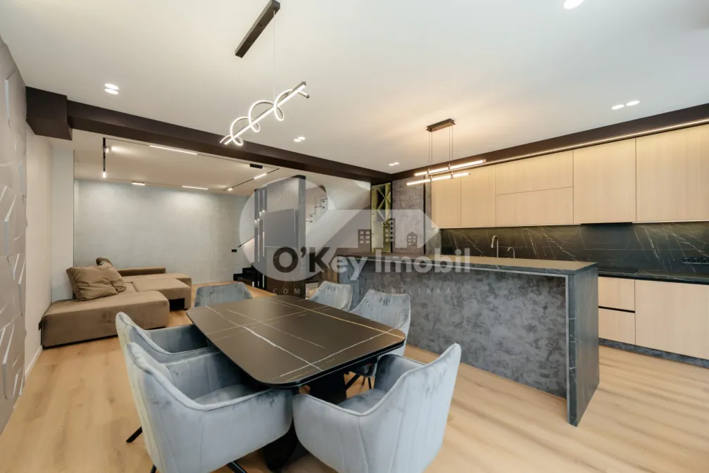 Таунхаус, ДУРЛЕШТЫ