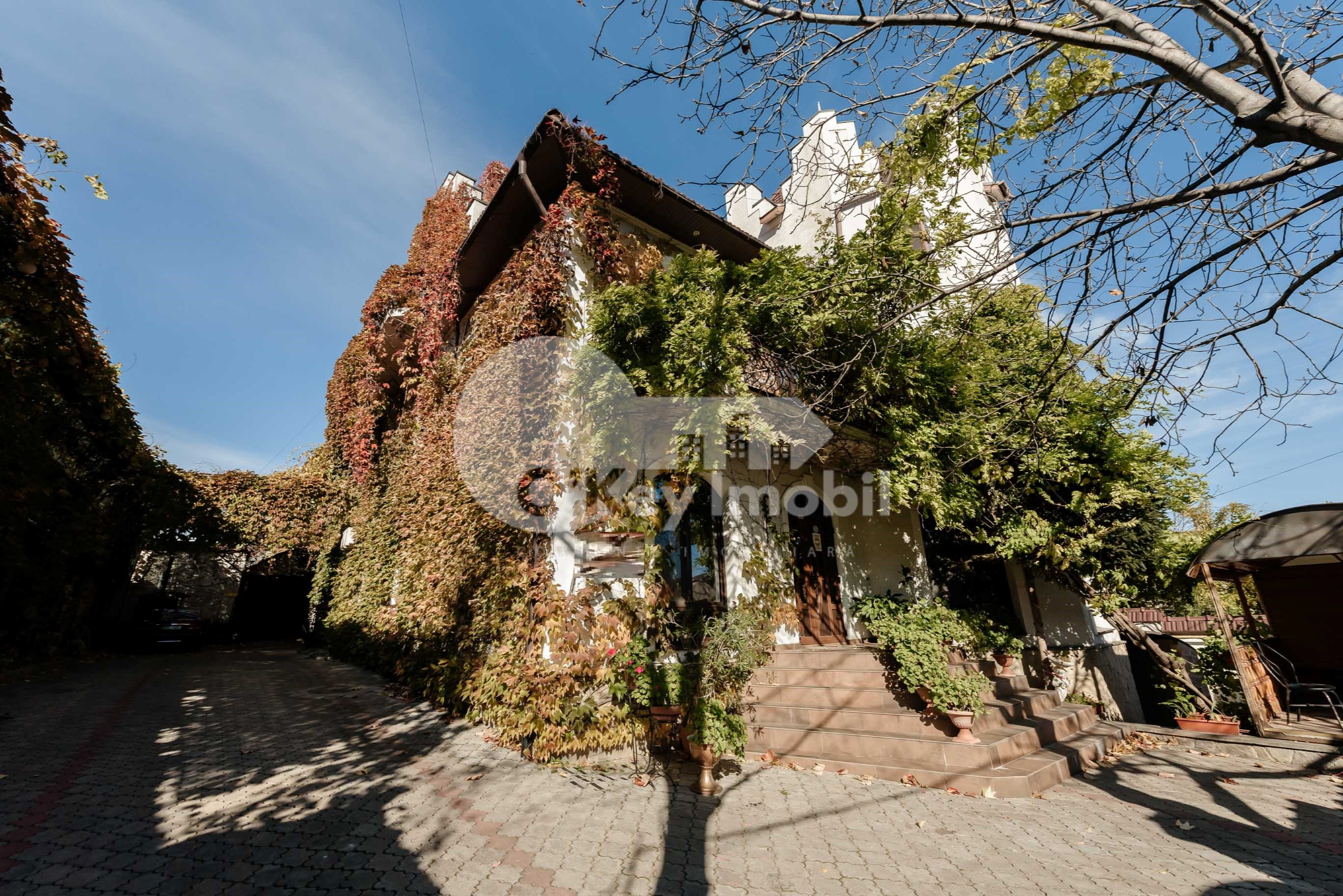 Spațiu comercial, Centru, VALERIU CUPCEA