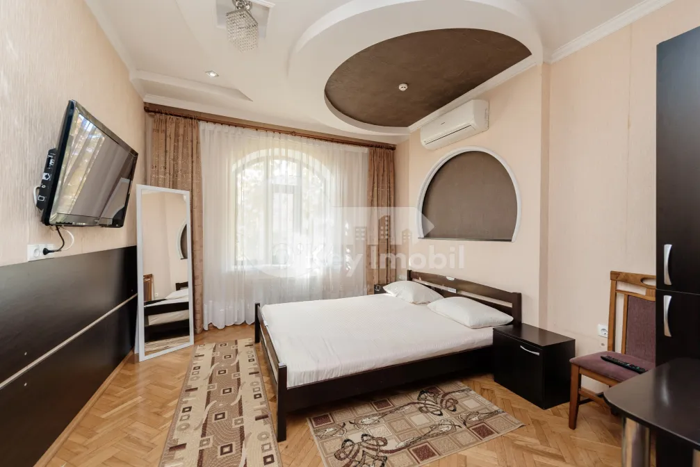 Комм. помещение, Центр, ВАЛЕРИУ КУПЧА