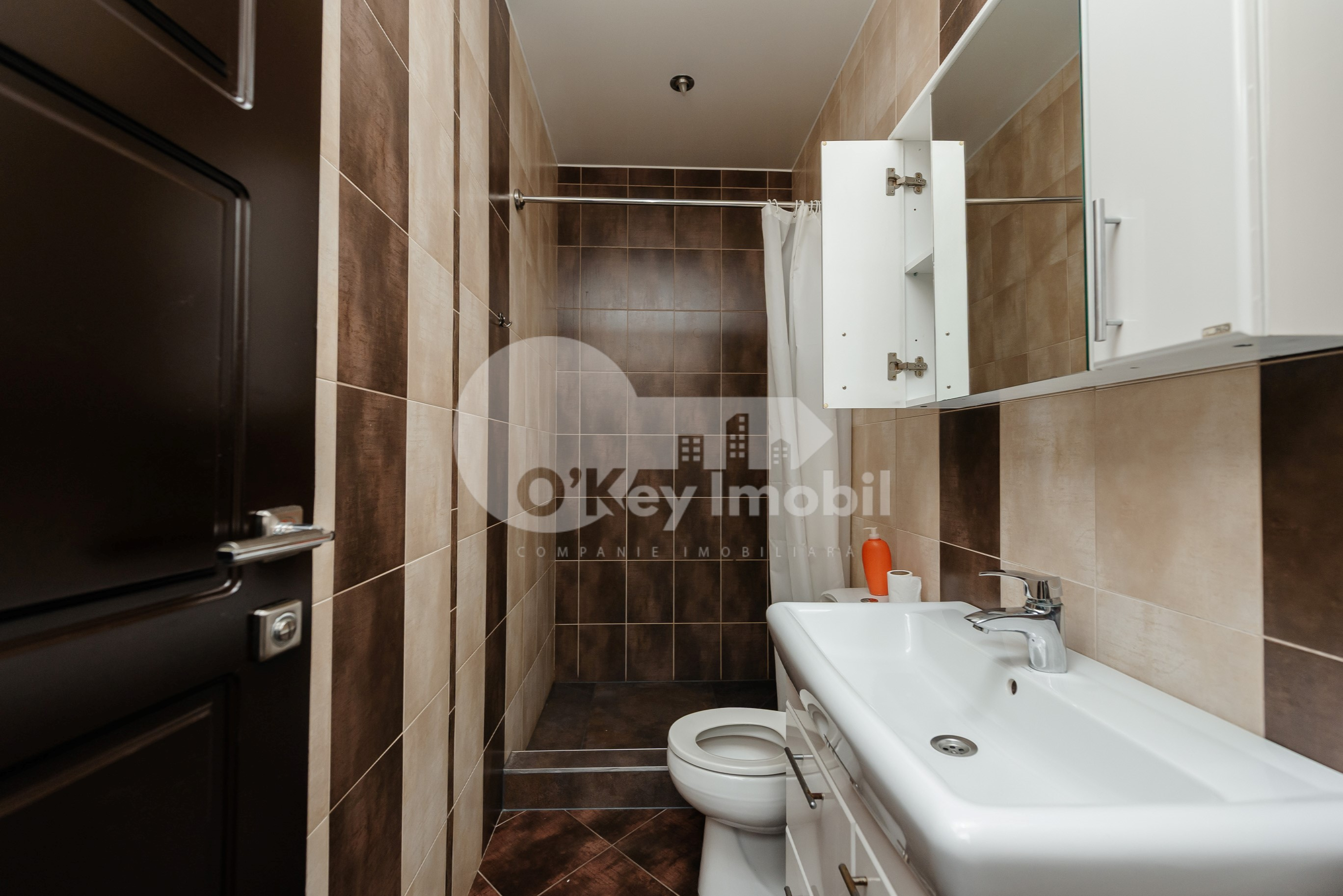 Spațiu comercial, Centru, VALERIU CUPCEA