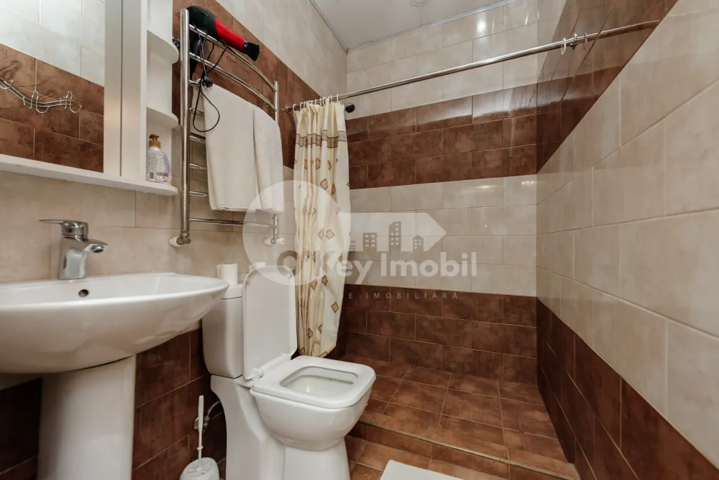 Комм. помещение, Центр, ВАЛЕРИУ КУПЧА