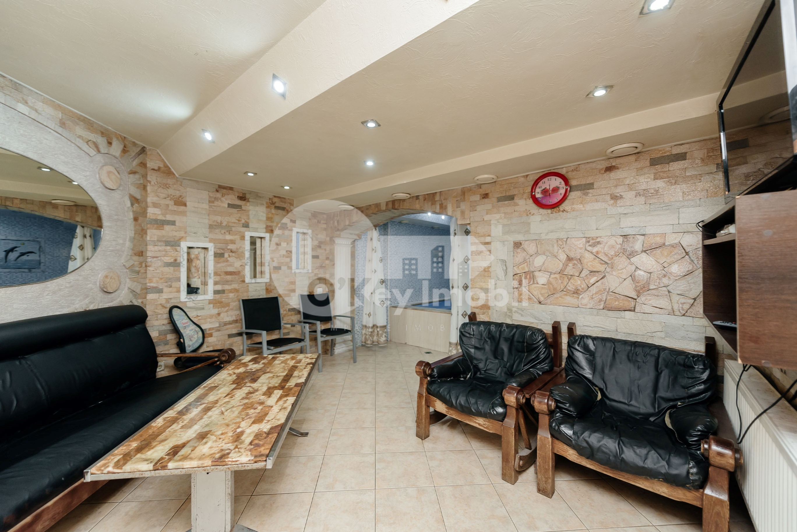 Spațiu comercial, Centru, VALERIU CUPCEA