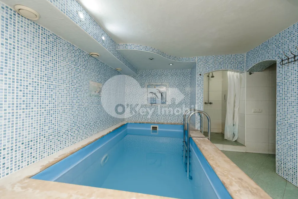 Комм. помещение, Центр, ВАЛЕРИУ КУПЧА