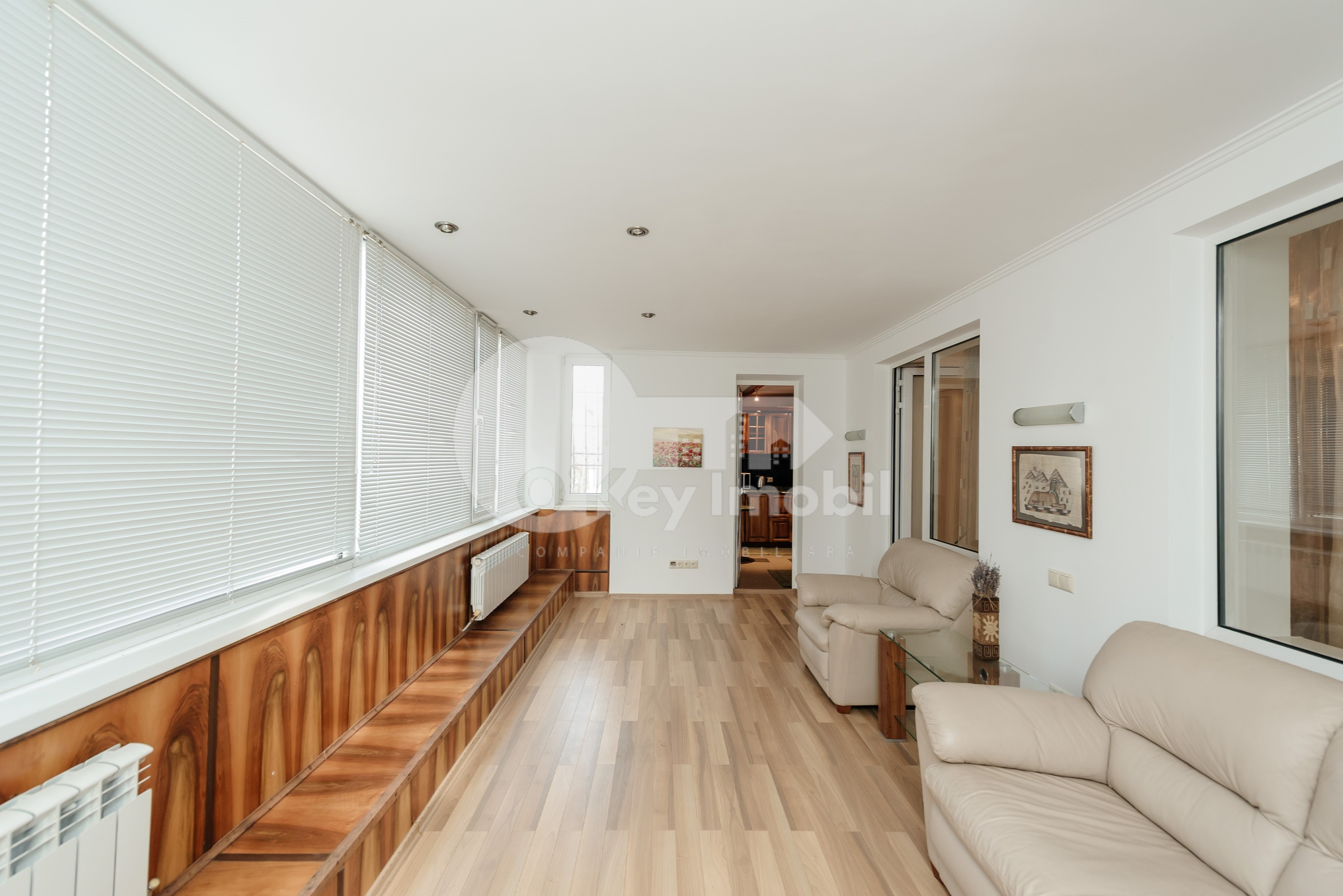 Apartament, Buiucani, GEORGE CĂLINESCU