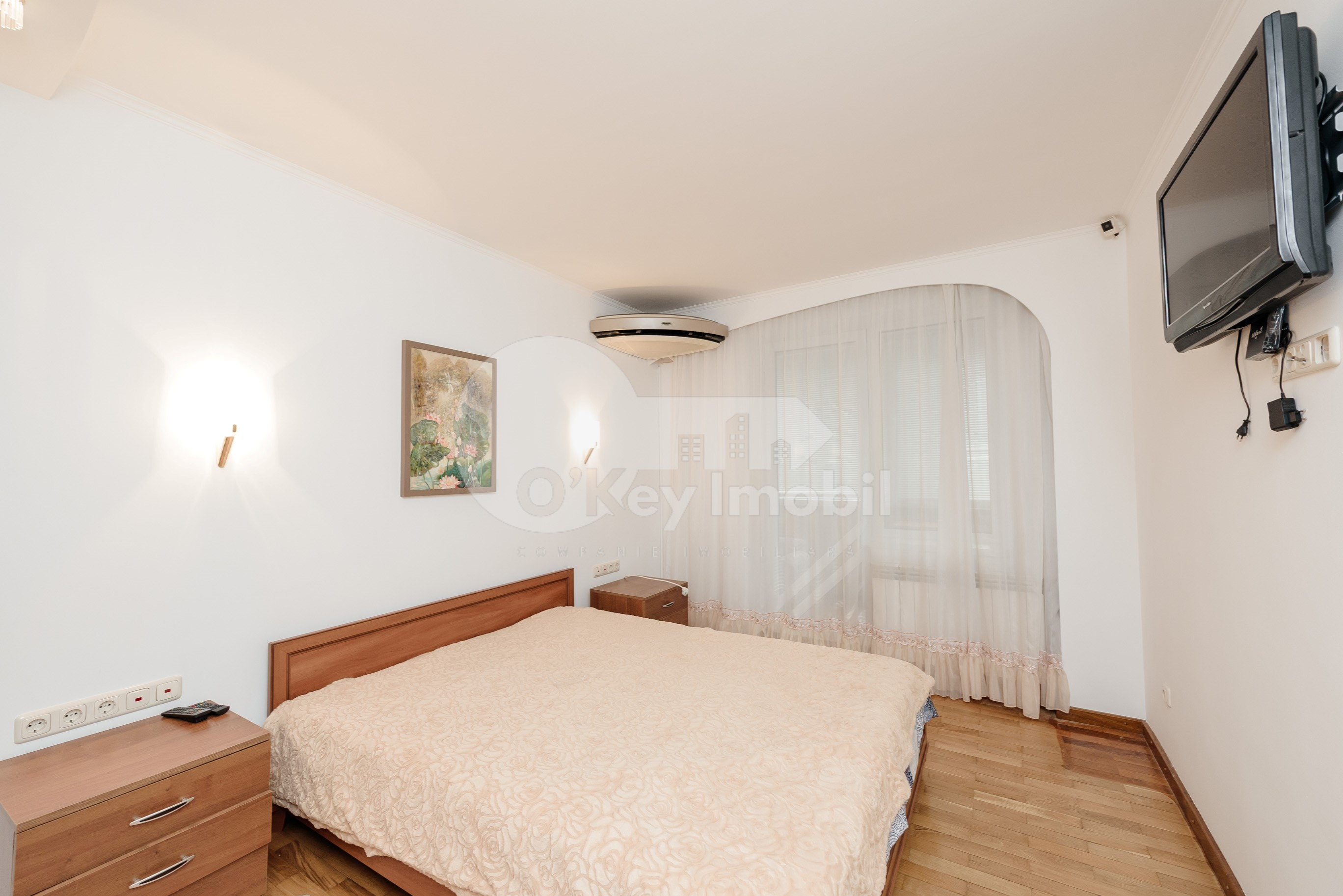 Apartament, Buiucani, GEORGE CĂLINESCU