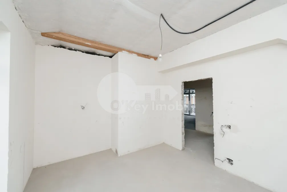 Дом, ПОЯНА ДОМНЯСКЭ