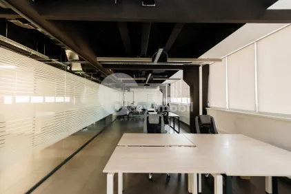 Офис, Центр, КОЛУМНА