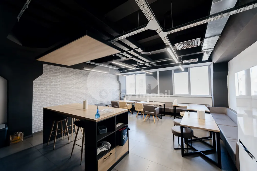 Офис, Центр, КОЛУМНА