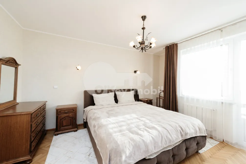 Apartament, Centru, PETRU RAREȘ