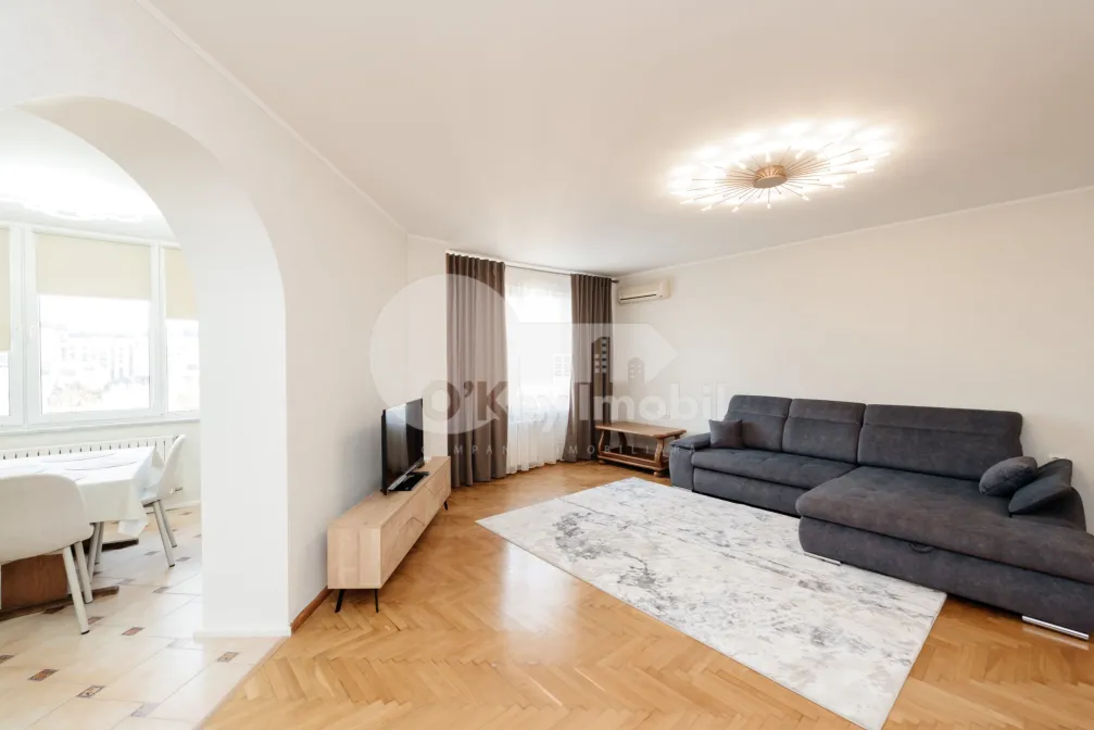 Apartament, Centru, PETRU RAREȘ