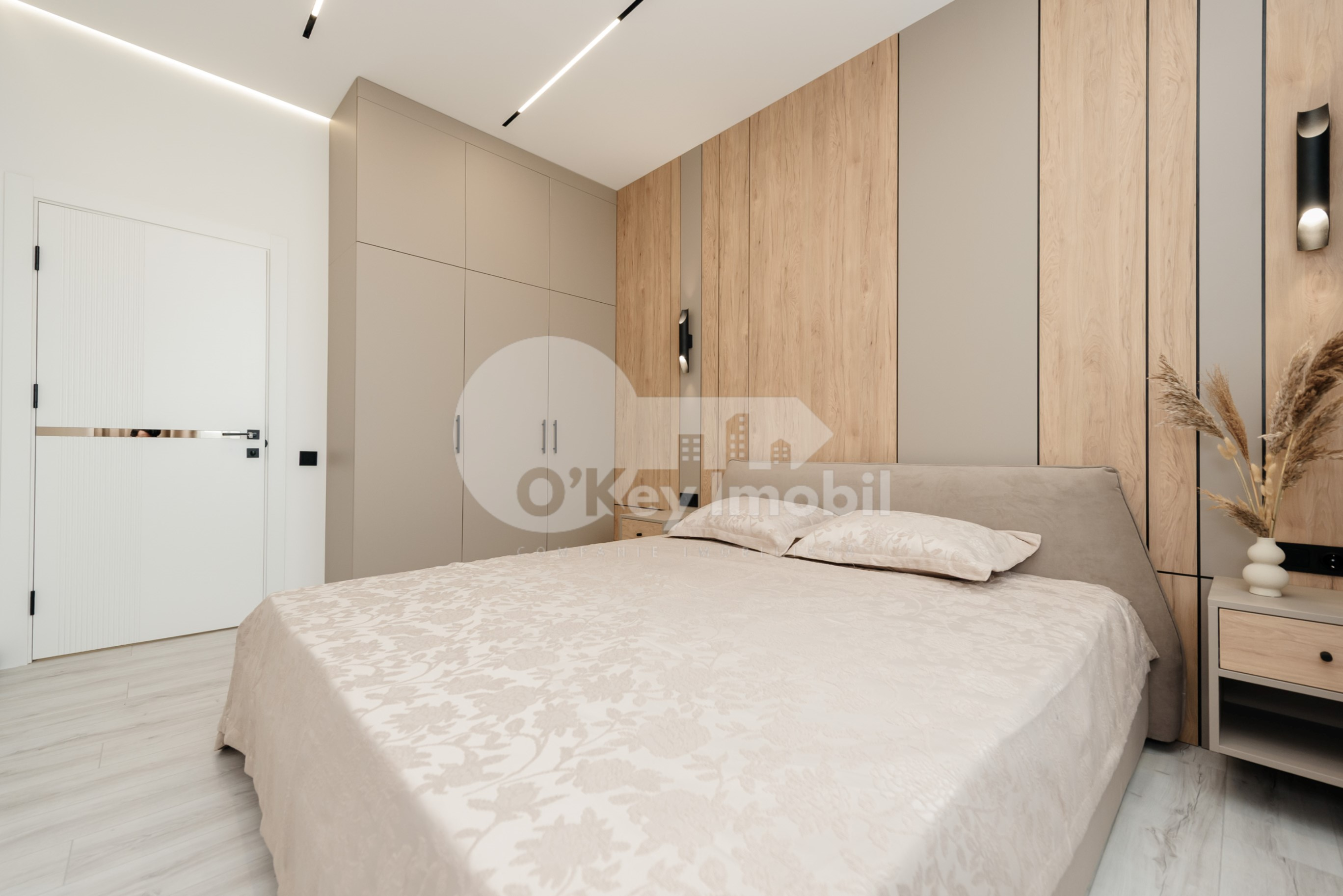 Apartament, Buiucani, VASILE LUPU