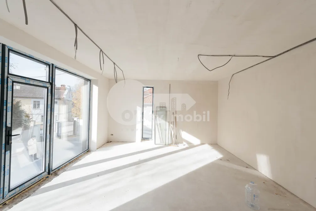 Дом, Кодру, ПЛАЮЛУЙ