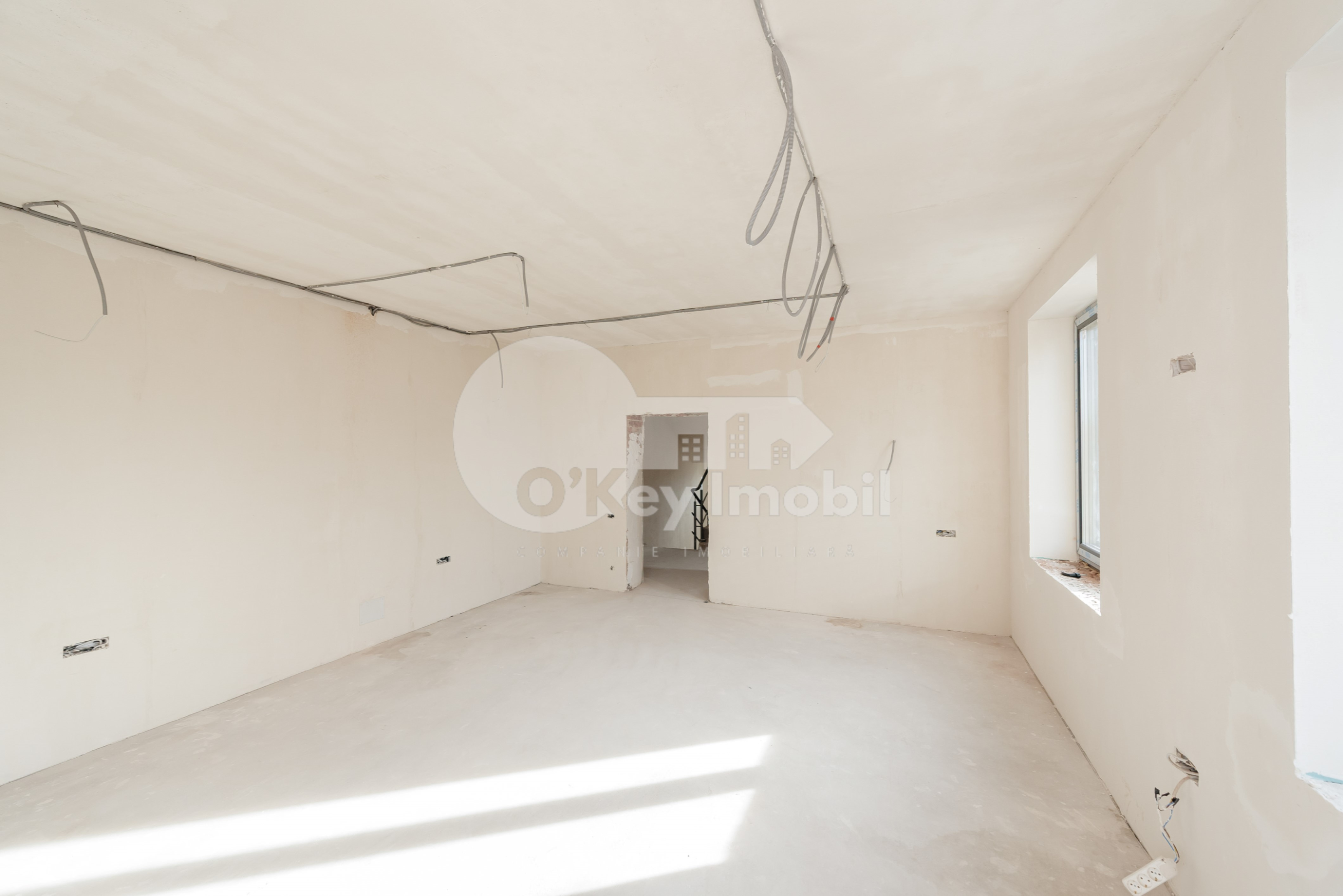 Casă, Codru, PLAIULUI