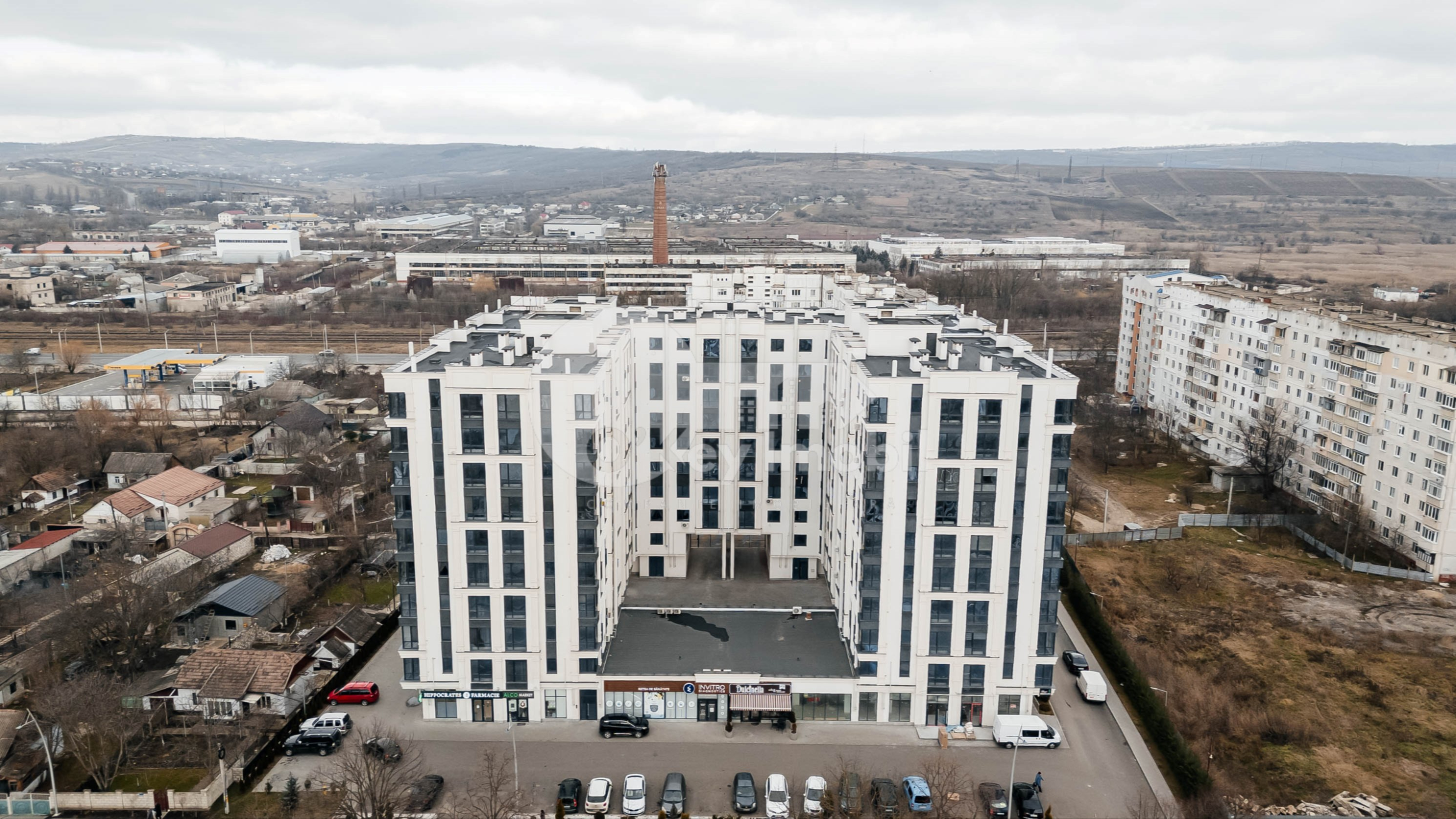 Apartament, STRĂȘENI