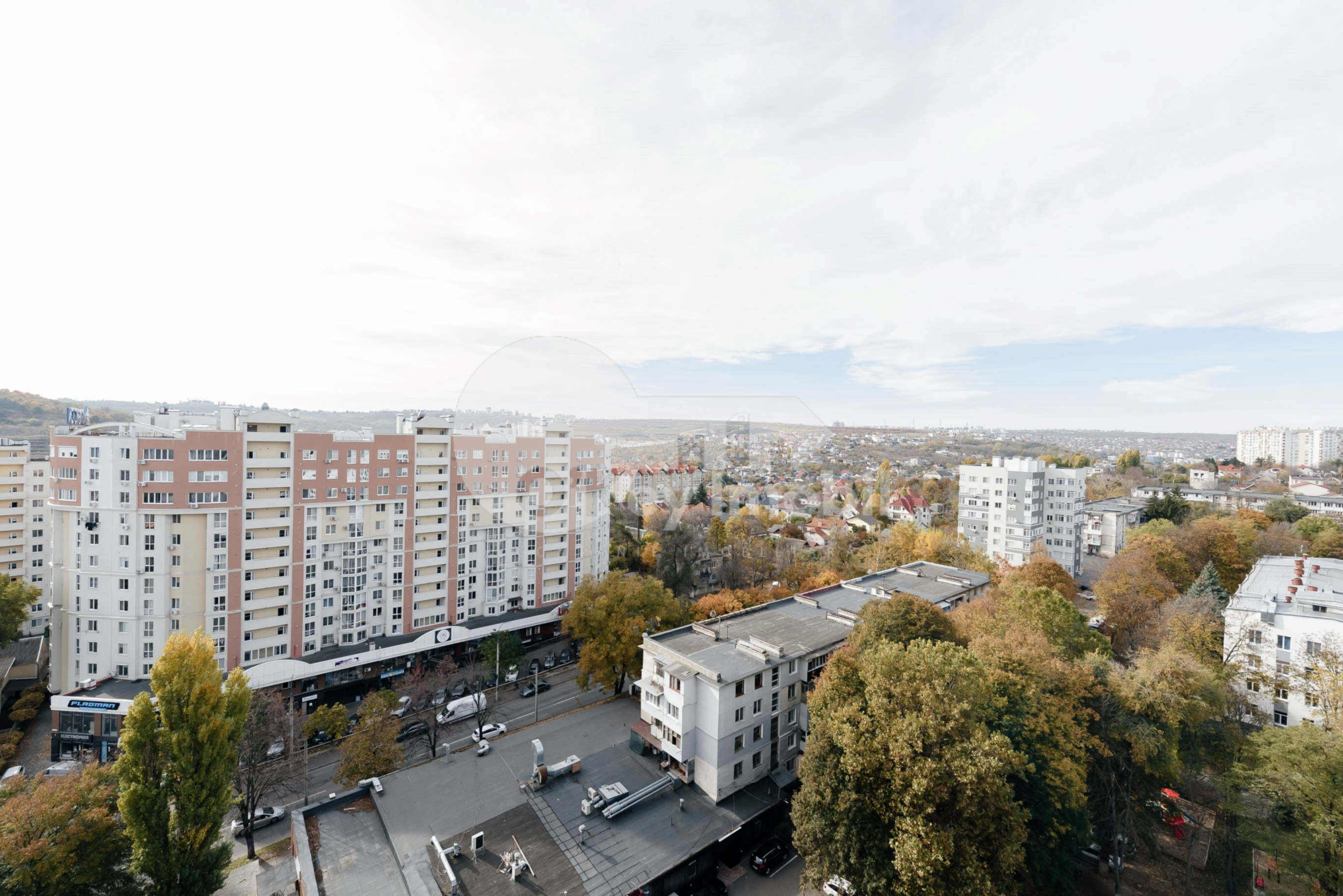 Apartament, Buiucani, VASILE LUPU