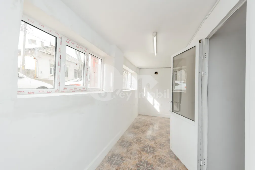 Офис, Центр, АЛЕКСАНДРУ ХЫЖДЕУ