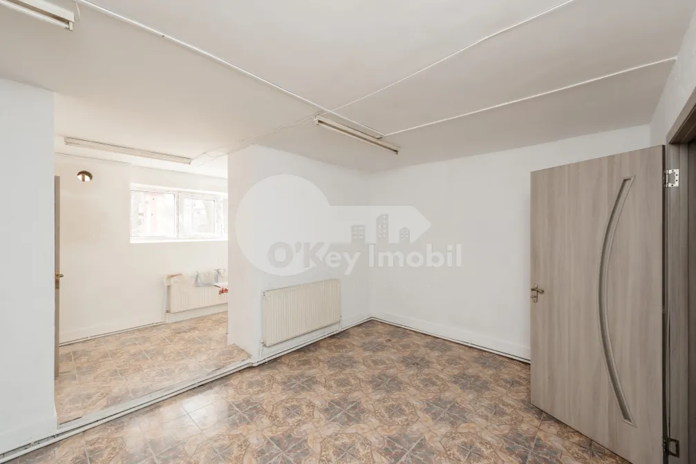 Офис, Центр, АЛЕКСАНДРУ ХЫЖДЕУ