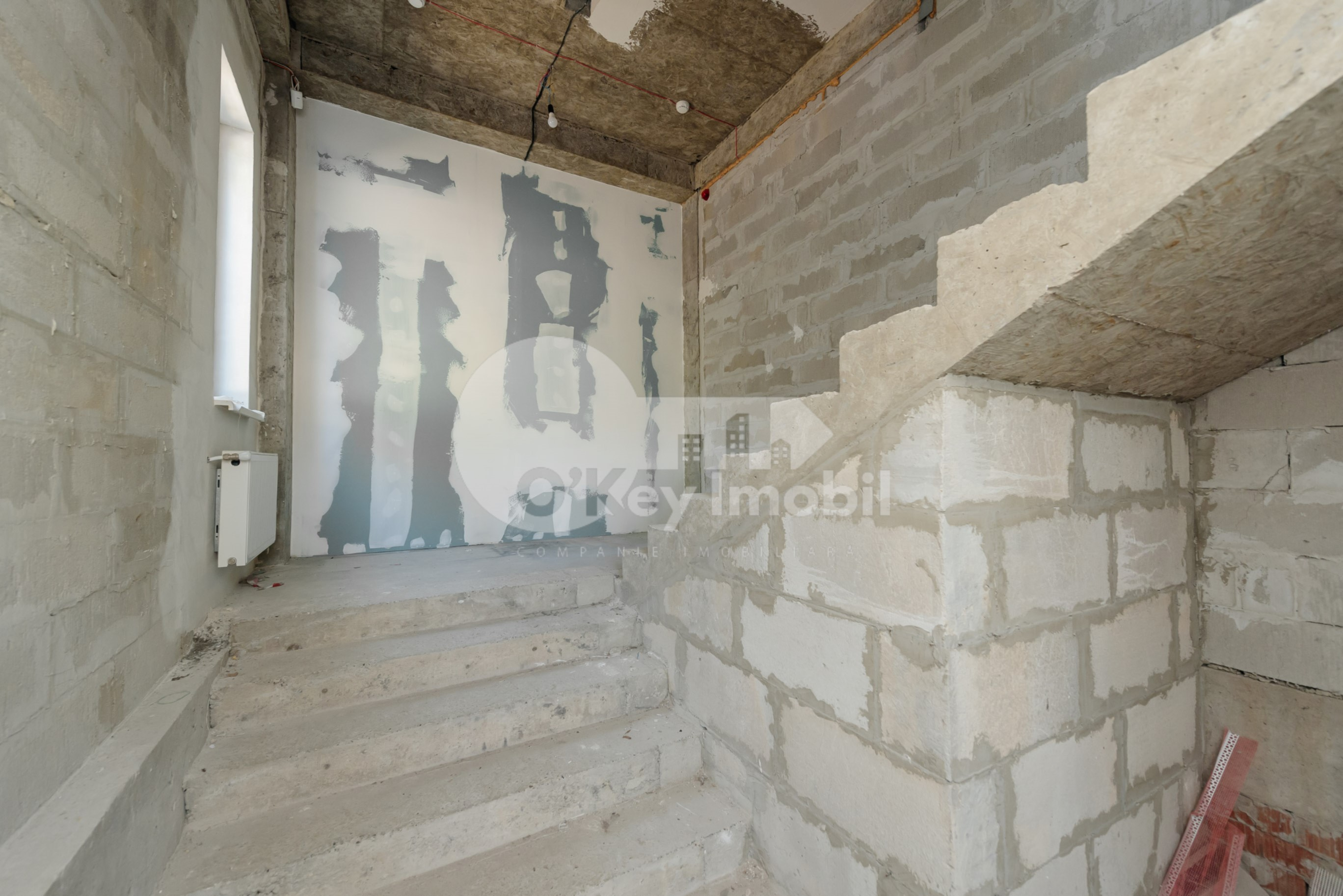 Oficiu, Centru, BĂLĂNESCU