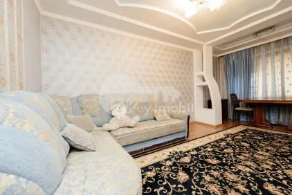 Квартира, Чеканы, МИРЧА ЧЕЛ БЭТРЫН