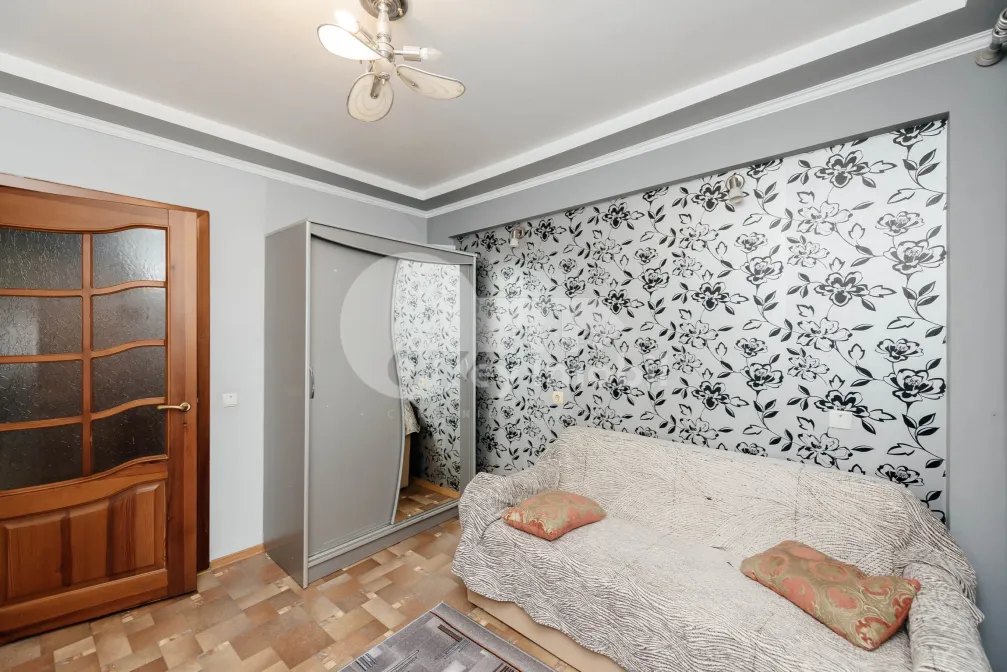 Квартира, Чеканы, МИРЧА ЧЕЛ БЭТРЫН