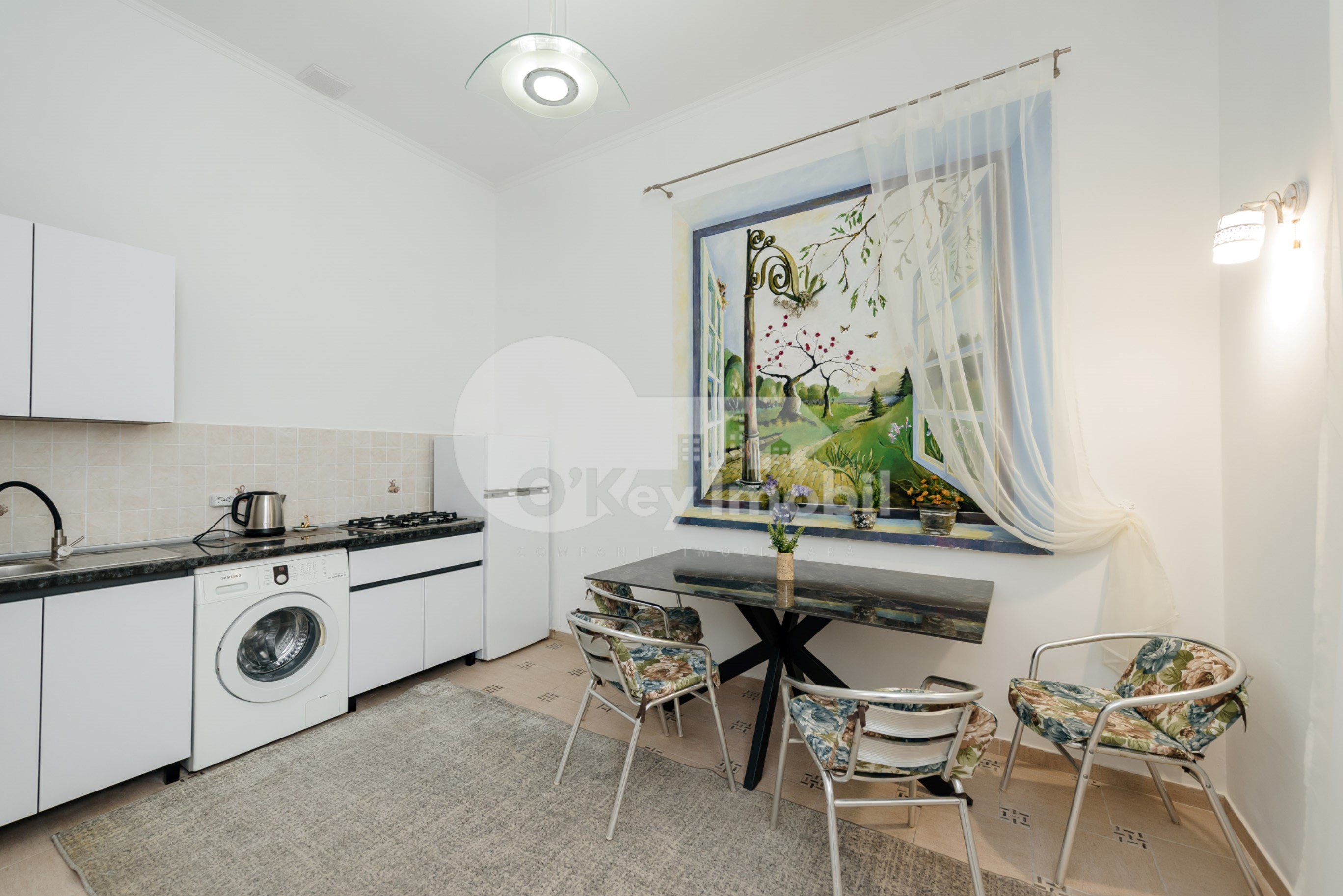 Casă, Centru, 31 AUGUST