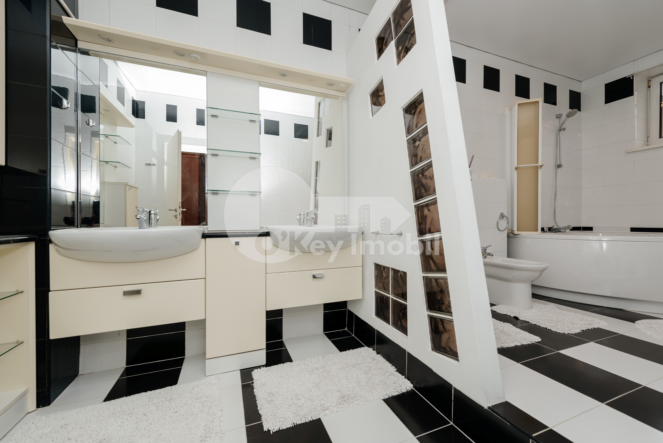 Apartament, Centru, MIHAI EMINESCU