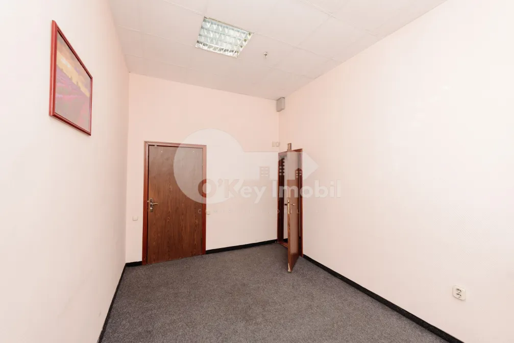 Офис, Центр, КОЛУМНА