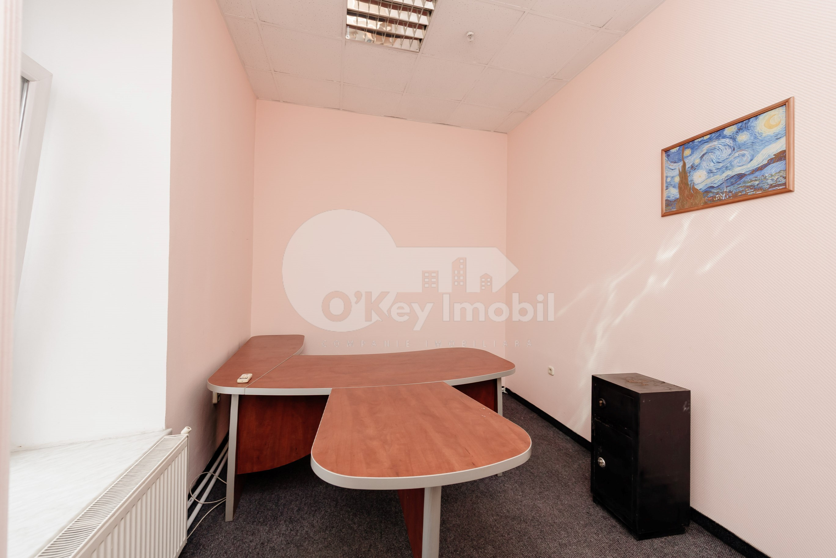 Oficiu, Centru, COLUMNA