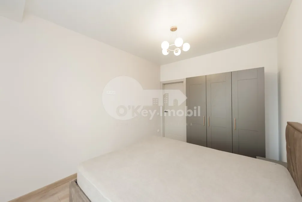 Townhouse, GRĂTIEȘTI