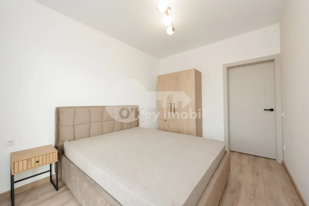 Townhouse, GRĂTIEȘTI