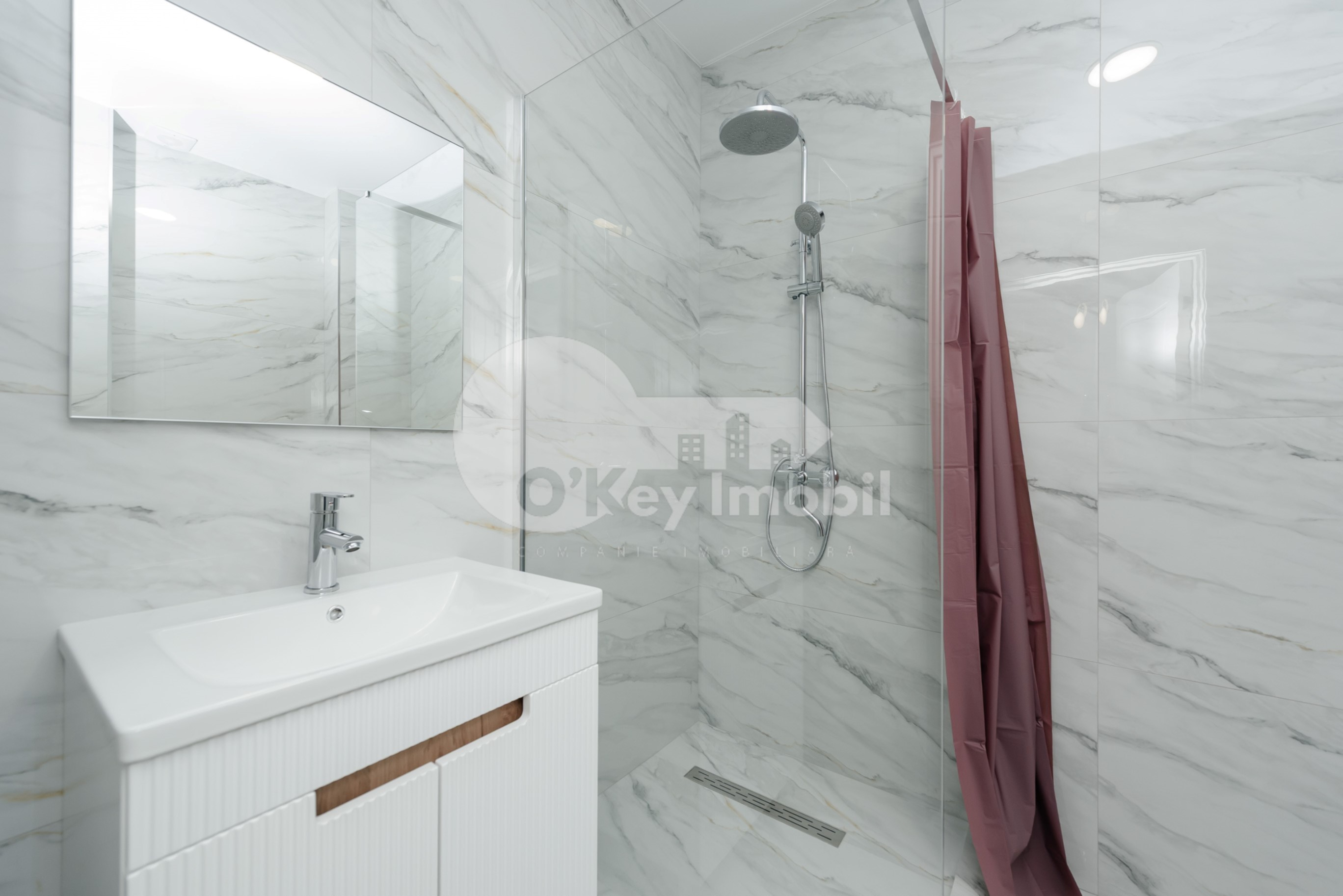 Townhouse, GRĂTIEȘTI